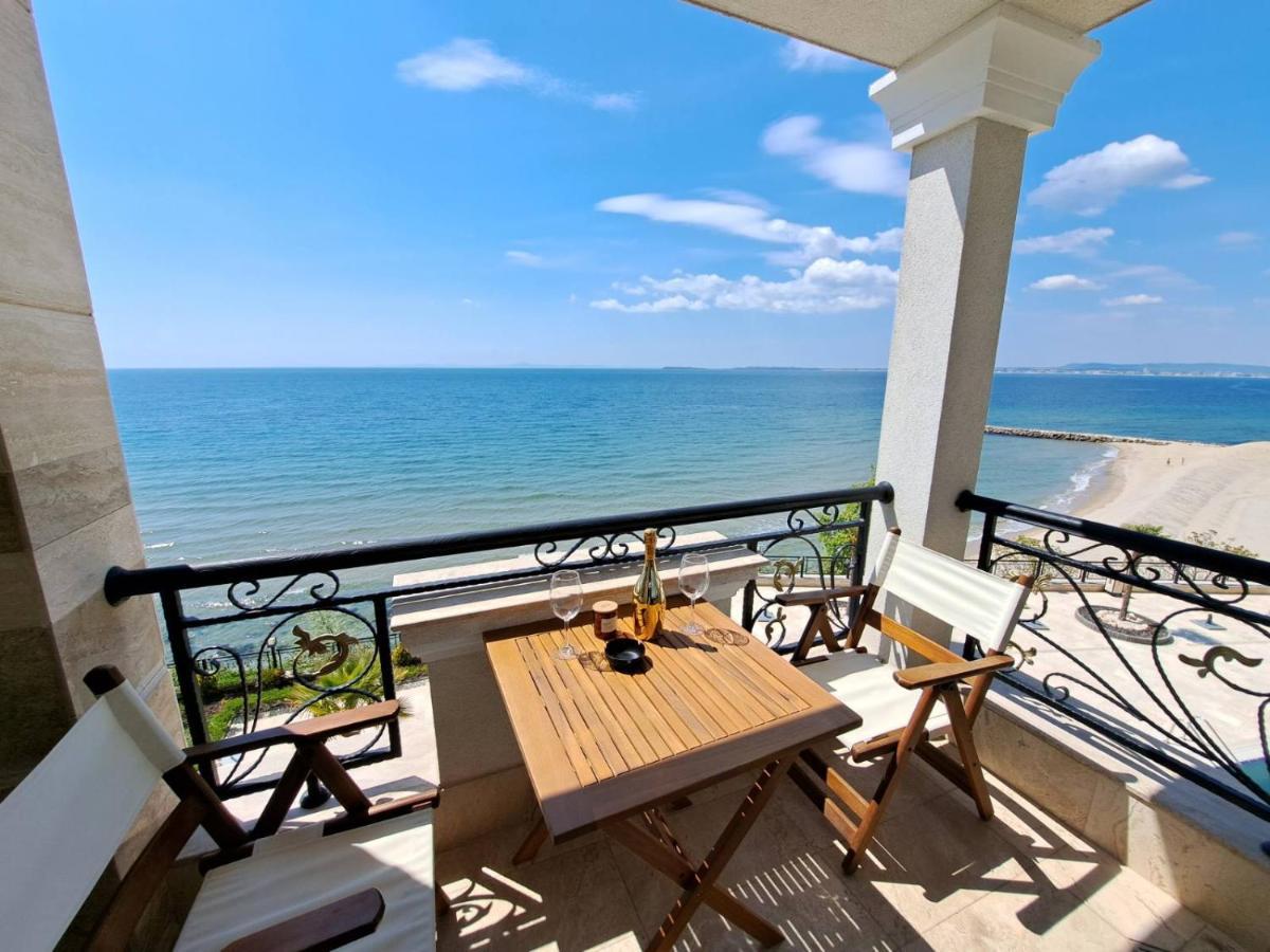 Onyx 2 Private Beach Apartment Sveti Vlas Eksteriør billede