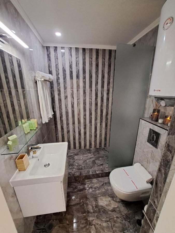 Onyx 2 Private Beach Apartment Sveti Vlas Eksteriør billede