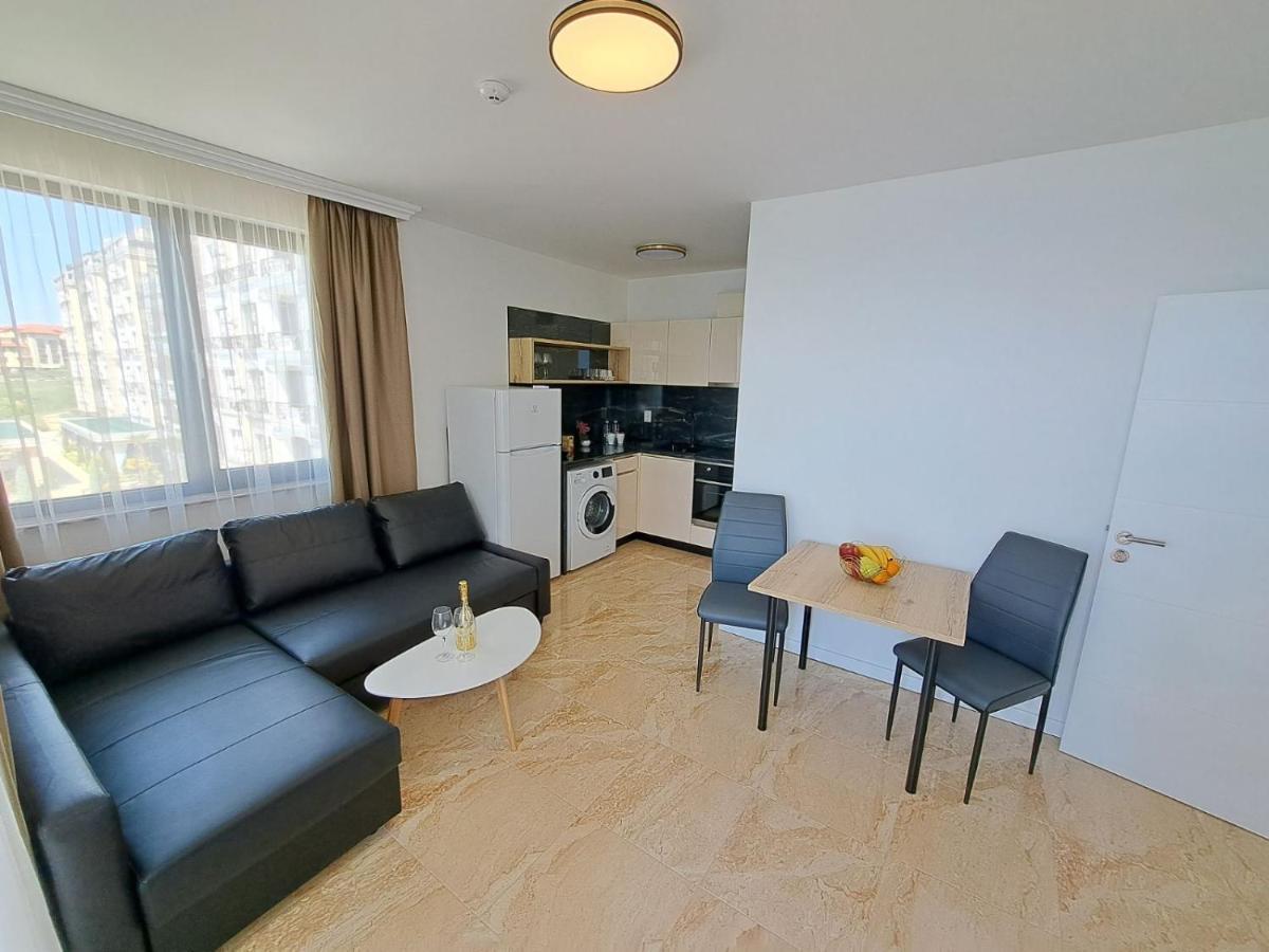 Onyx 2 Private Beach Apartment Sveti Vlas Eksteriør billede